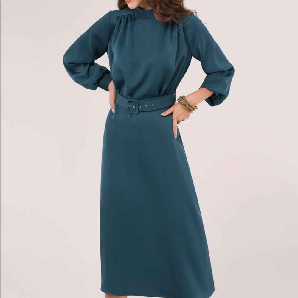 Long Sleeves Green Midi Dress